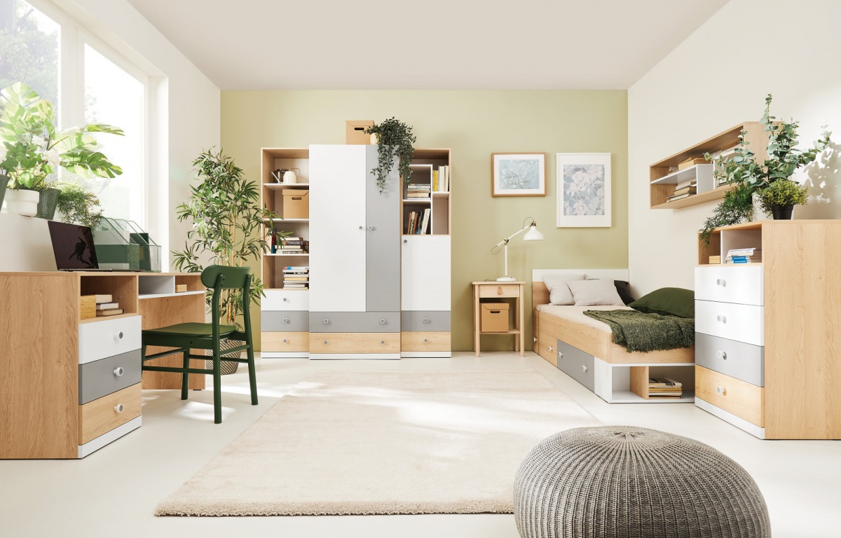 Študentská posteľ 120x200 eragon - dub/biela/šedá.

Posteľ disponuje úložným priestorom v podobe dvoch zásuviek umiestnených pod posteľou.

Nábytok je vyrobený z lamina hrúbky 16 mm s upravenými ABS hranami, ktorého veľkou výhodou je ľahká údržba, čo určite ocenia mnohí z nás.

Súčasťou balenia je rošt, nie matrac.

 

Rozmery studentskej postele Eragon 90x200cm sú 124x80x204 cm (š, v, h).

 

Ostatné produkty patriace do kolekcie Eragon a vhodné matrace nájdete nižšie v súvisiacom tovare.