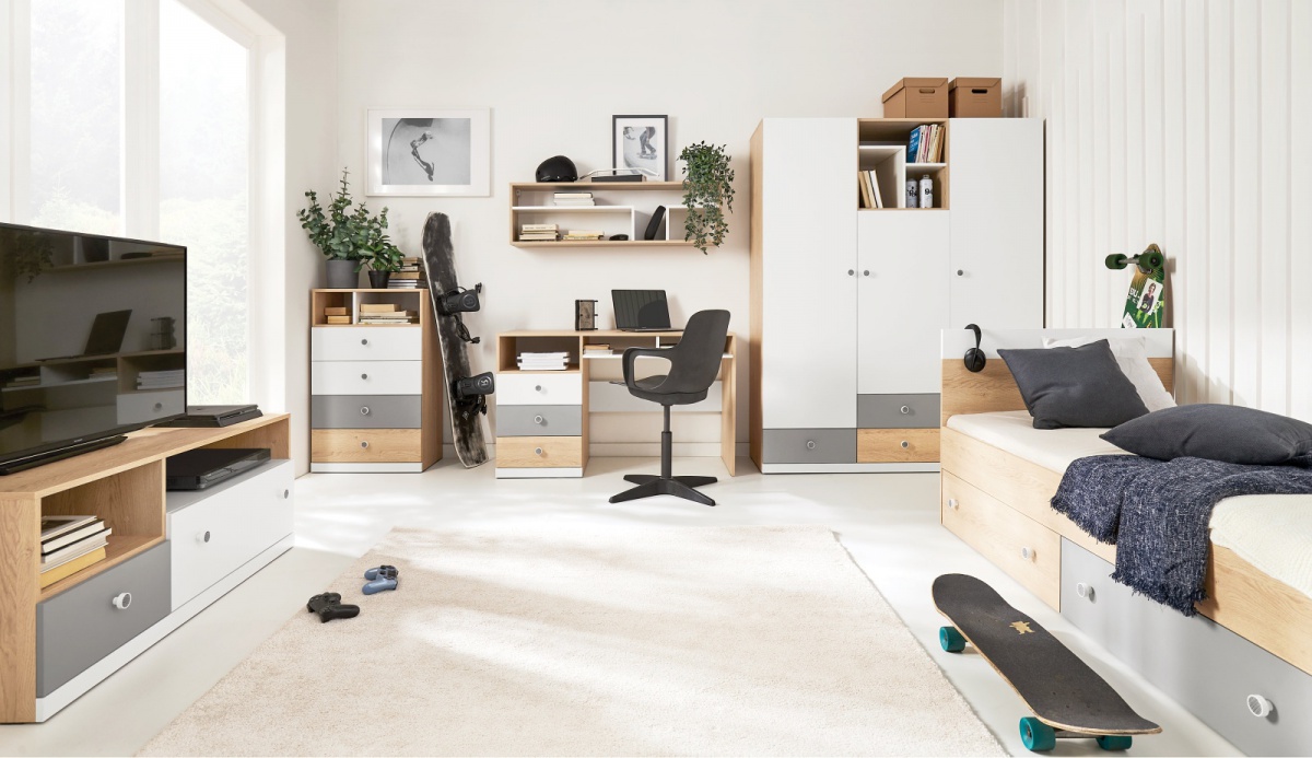 Študentská posteľ 120x200 eragon - dub/biela/šedá.

Posteľ disponuje úložným priestorom v podobe dvoch zásuviek umiestnených pod posteľou.

Nábytok je vyrobený z lamina hrúbky 16 mm s upravenými ABS hranami, ktorého veľkou výhodou je ľahká údržba, čo určite ocenia mnohí z nás.

Súčasťou balenia je rošt, nie matrac.

 

Rozmery studentskej postele Eragon 90x200cm sú 124x80x204 cm (š, v, h).

 

Ostatné produkty patriace do kolekcie Eragon a vhodné matrace nájdete nižšie v súvisiacom tovare.