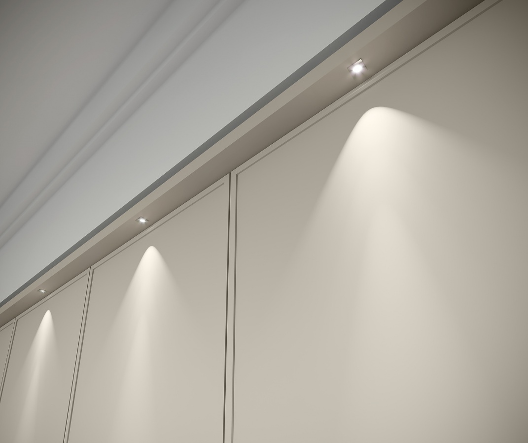 Päťdverová presklená šatníková skriňa s led osvetlením baptiste -.

 

Päťdverová šatníková skriňa je vybavená presklenými dvierkami.

 

Rozmery päťdverovej presklenej šatníkovej skrine s osvetlením Baptiste sú 232x226x60cm (š, v, h).

 

Všetky produkty z kolekcie Baptiste nájdete nižšie v súvisiacich produktoch.