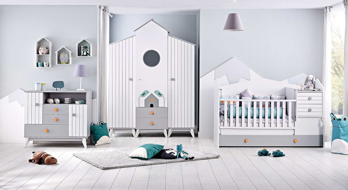 3d šatníková skriňa tweety - biela/šedá.

 

Trojdverová šatníková skriňa Tweety vyniká pestrým dizajnom obohateným o potlač vtákov.

 

Rozmery 3D šatníkovej skrine Tweety sú 151x218x60cm (š, v, h).

 

Všetky produkty z kolekcie Tweety nájdete nižšie v súvisiacich produktoch.