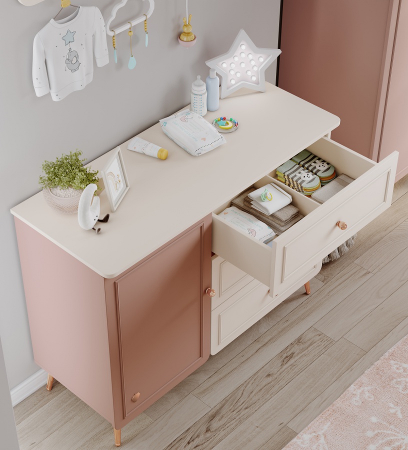 Kombinovaná komoda beauty - béžová, ružová.

Komoda ponúka priestor v 3 zásuvkách a priestor za dvierkami, ktorý je rozdelený 1 vnútornou policou.

 

 

Rozmery kombinovanej komody Beauty sú 111x96x64,5 cm (š, v, h).

 

 

Všetky produkty z kolekcie Beauty nájdete nižšie v súvisiacich produktoch.