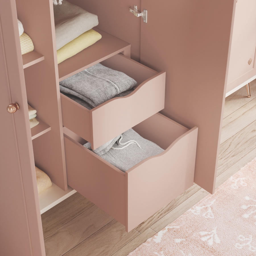 Štvordverová šatníková skriňa so zrkadlom beauty - ružová, béžová.

 

Minimalistický dizajn štvordverovej šatníkovej skrine sa snúbi s nadčasovým vzhľadom, a dodáva tak celej izbe sofistikovaný nádych.

 

Rozmery štvordverovej šatníkovej skrine Beauty sú 200x223x58cm (š, v, h).

 

Všetky produkty z kolekcie Beauty nájdete nižšie v súvisiacich produktoch.