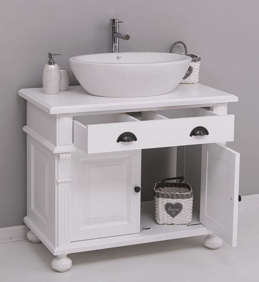 Kúpeľňová skrinka na umývadlo hetie 716 - bielá.

Kúpeľňová skrinka je opatrená farebným lakom v odtieni P004, ktorý je aplikovaný dvakrát na zaistenie dlhodobej odolnosti a krásneho vzhľadu.


Praktickosť skrinky je zaistená dvoma dvierkami a jednou zásuvkou, ktoré poskytujú dostatok úložného priestoru pre všetky vaše kúpeľňové potreby.


Ďalšou výhodou tejto skrinky je, že je dodávaná v zmontovanom stave, čo znamená, že sa nemusíte trápiť s montážou a môžete ju ihneď začať používať.

Umývadlo, batéria či kovový výpust nie sú súčasťou a je potrebné ich zakúpiť samostatne.

 

 

Rozmery Kúpeľňové skrinky Hetie 716 sú 90x74x51cm (š, v, h).

 

 

Všetok nábytok patriaci do kolekcie Hetie nájdete nižšie v súvisiacich produktoch.

 

 

 

Farba na fotografii sa môže ľahko líšiť oproti reálnemu výrobku.
________________________________________
Z dôvodu výroby sedliackeho nábytku na zákazku, sme nútení požadovať od zákazníka zálohu v minimálnej výške 30% z ceny nábytku.