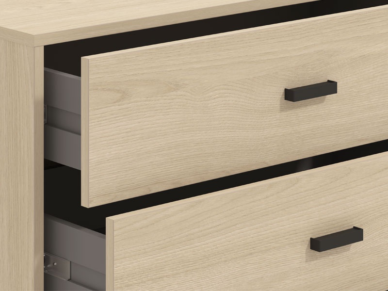 Zásuvková komoda anita - dub svetlý.

 

Model ponúka štyri praktické zásuvky.

 

*ABS hrany = prúžky slúžiace na olepenie a ochranu hrán nábytkových dosiek
*MDF doska = ľahko opracovateľný drevovláknitý materiál so širokým spektrom možných úprav využívaný napr.

 

Výhody:


	Estetická harmónia: Svetlý dekor portského duba prináša do spálne pocit tepla a útulnosti, zatiaľ čo moderné línie a čierne prvky dodávajú priestoru sofistikovaný vzhľad.
	Flexibilné využitie: Vďaka svojmu univerzálnemu dizajnu sa komoda hodí nielen do spálne, ale aj do obývacej izby, predsiene alebo kancelárie.
	Jednoduchá údržba: Povrch komody je nenáročný na údržbu.


 

Rozmery komody Anita sú  80 x 90 x 40 cm (š, v, h).

 

Ďalší nábytok z kolekcie ANITA nájdete nižšie v súvisiacich produktoch.