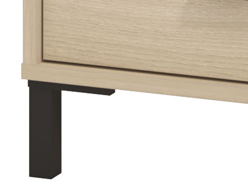 Nočný stolík anita - dub svetlý.

 

Výhody:


	Praktický úložný priestor: Stolík ponúka dve priestranné zásuvky, ktoré poskytujú dostatok miesta na uloženie všetkých nevyhnutností, ktoré chcete mať po ruke.
	Elegantné detaily: Úchytky a nožičky sú navrhnuté tak, aby dotvárali moderný vzhľad stolíka.
	Robustná konštrukcia: Použitie odolných materiálov (lamino, ABS hrany, MDF dosky a ďalšie) a kovových spojovacích prvkov zaisťuje výdrž a stabilitu nočného stolíka.



*ABS hrany = prúžky slúžiace na olepenie a ochranu hrán nábytkových dosiek
*MDF doska = ľahko opracovateľný drevovláknitý materiál so širokým spektrom možných úprav využívaný napr.

 

Rozmery nočného stolíka Anita sú 48 x 52 x 40 cm (š, v, h).

 

Ďalší nábytok z kolekcie ANITA nájdete nižšie v súvisiacich produktoch.