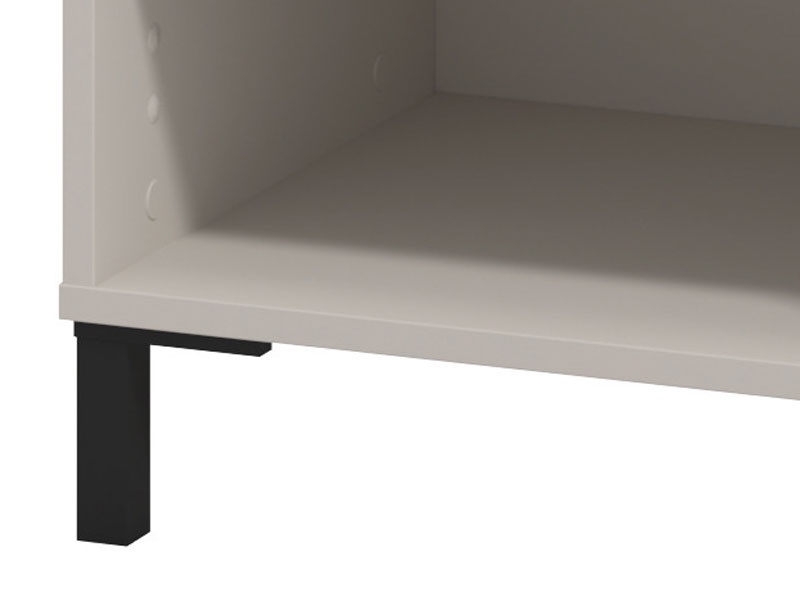 Nočný stolík suna - kašmír.

 

Nábytok Suna sa drží čistých línií a stavia na jednoduchej kombinácii lamina kašmírového dekoru a čiernych kovových detailov – úchytky a nožičiek.

 

*ABS hrany = prúžky slúžiace na olepenie a ochranu hrán nábytkových dosiek

 

Nočný stolík Suna v kašmírovej farbe pôsobí jednoducho a jemne.

 

Rozmery nočného stolíka Suna sú 48x52x40 cm (š,v,h).

 

Podobný nábytok nájdete v súvisiacich produktoch nižšie.