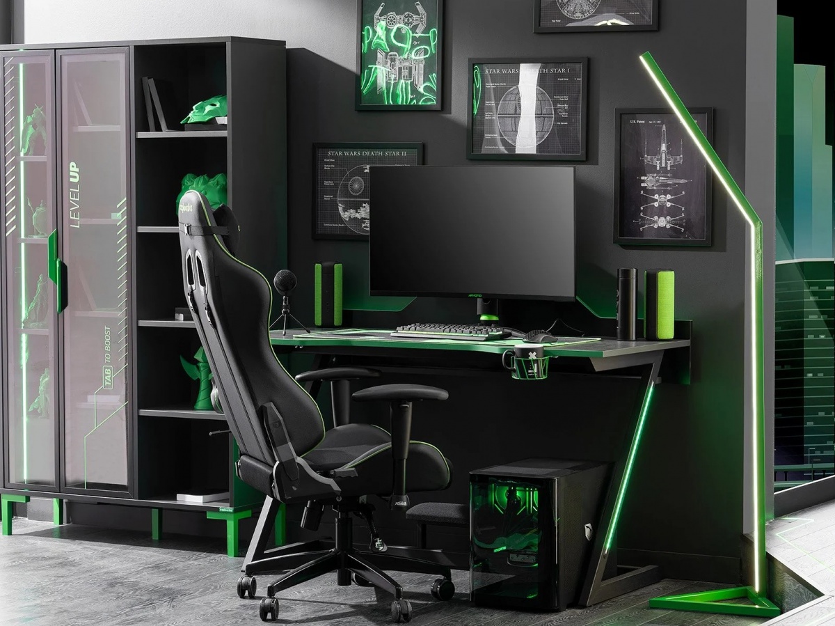 Knižnica s led osvetlením diego - čierna, zelená.

 

Štýlová čierna farba v kombinácii so zelenými prvkami ideálne zapadne do cool študentskej izby.

 

Integrované diaľkovo ovládané LED osvetlenie a 4 mm tvrdené sklo poskytujú dekoratívny priestor na vystavenie herného vybavenia, pričom sklo je odolné voči poškriabaniu a nárazom.

 

Knižnica sa pýši štyrmi otvorenými policami a osmimi policami skrytými za sklenenými dvierkami s kovovými rukoväťami.

 

Rozmery knižnice Diego sú 100x174x34 cm (š,v,h).

 

Ďalšie produkty z kolekcie Diego nájdete v súvisiacich produktoch nižšie.