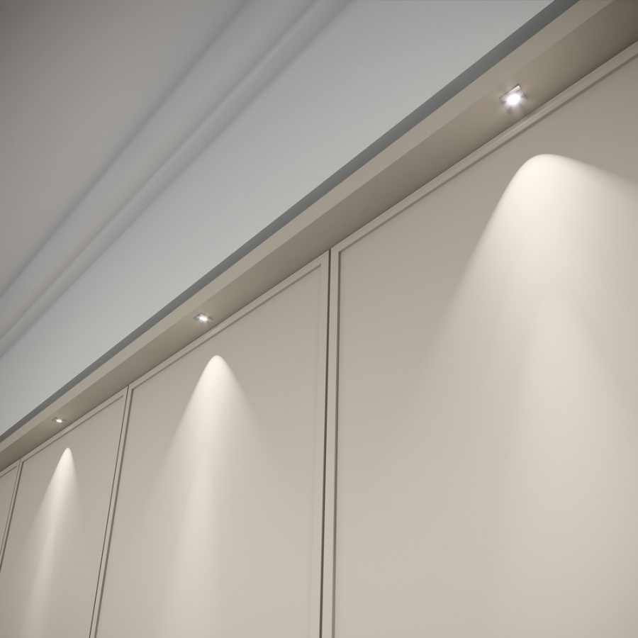 Štvordverová šatníková skriňa so zrkadlom a led osvetlením baptiste –.


Kľúčové vlastnosti:


	Luxusný dizajn: Skriňa je navrhnutá v moderných líniách a luxusnej kašmírovej farbe s matným finishom, ktorá je doplnená kávovo hnedými úchytkami.
	Kvalitné materiály: Vyrobená z vysoko kvalitného lamina s hrúbkou 18-25 mm v kombinácii s MDF doskou pre čelá dverí a zásuviek.
	Odolný povrch: Povrch nábytku je upravený UV lakom, ktorý je až 5x odolnejší ako bežný lak.
	Soft close systém: Každý prvok je vybavený systémom tichého a pomalého dovierania dvierok a zásuviek, čo zvyšuje komfort používania.
	Vnútorné usporiadanie: Skriňa obsahuje 6 políc a dve šatníkové tyče, ktoré poskytujú dostatok úložného priestoru pre všetko šatstvo.
	Zrkadlo a LED osvetlenie: Prostredné dvere sú opatrené zrkadlom a skriňa je vybavená LED osvetlením, ktoré je súčasťou balenia.
	Nastaviteľné nôžky: Vďaka nim je možné nábytok ľahko vyrovnať aj na nerovnom povrchu.



Variabilita a prispôsobenie:


	Skriňa je k dispozícii v troch variantoch: základná, s rámom a s LED osvetlením.
	Možnosť dokúpenia širokej škály doplnkov, ako sú ďalšie LED zdroje či police, umožňuje prispôsobenie skrine presne podľa vašich potrieb.



Rozmery:


	Šírka: 187 cm
	Výška: 226 cm
	Hĺbka: 60 cm



Kolekcia Baptiste poskytuje nielen funkčný, ale aj estetický zážitok.

 