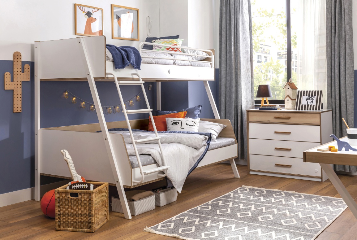 Poschodová posteľ 90x200-120x200cm dylan - biela/dub svetlý.

 

Celkové rozmery konštrukcie činia šírku 210 cm, hĺbku 136 cm a výšku 163 cm.

 

Pre maximálnu flexibilitu pri zariaďovaní miestnosti je možné rebrík umiestniť na ľavú aj pravú stranu.

 

 

Veškerý nábytek patřící do kolekce Dylan najdete níže v souvisejících produktech.