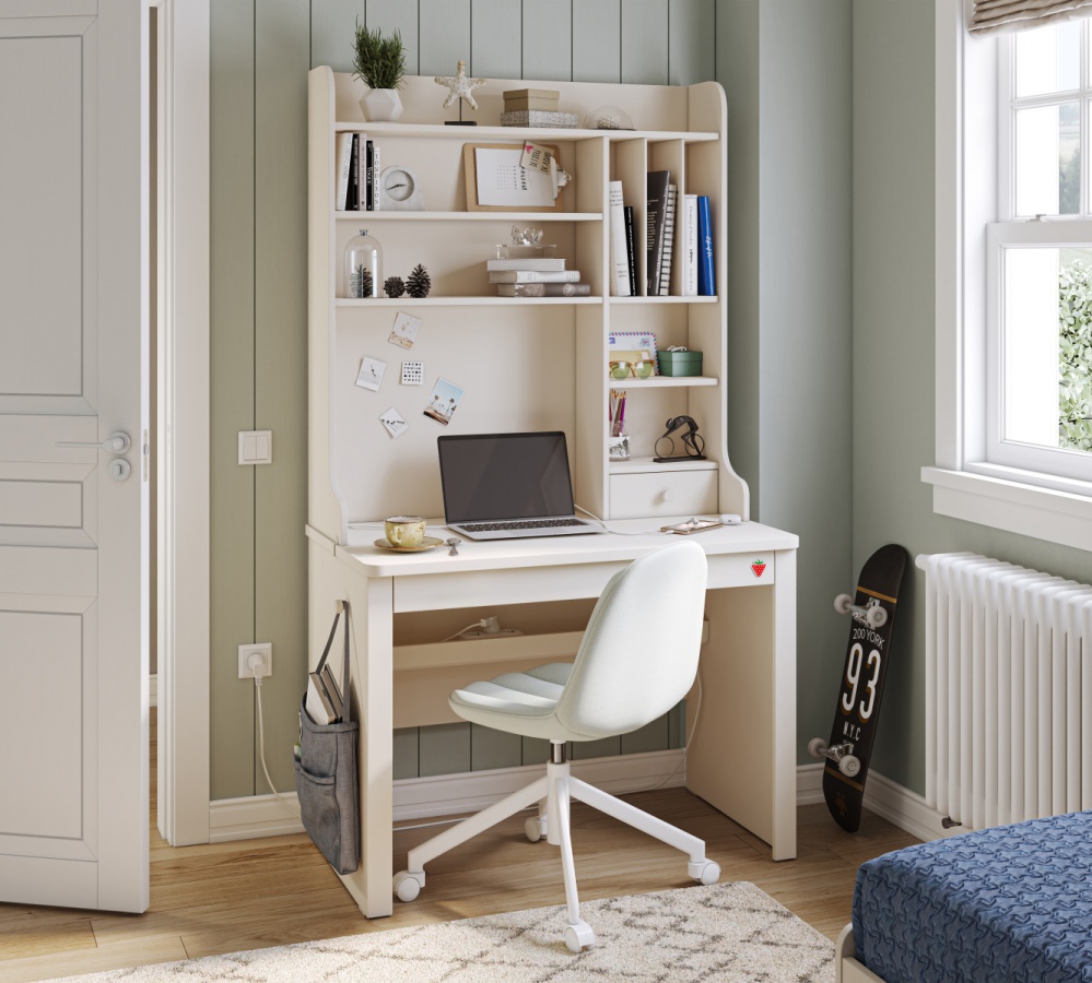 Malý písací stôl vendella - béžová.

 

K písaciemu stolu je možné tiež dokúpiť praktický nástavec (nástavec so skrinkami a USB alebo vysoký nástavec s USB).

 

Už žiadny chaos na pracovnej ploche vďaka priechodke na káble a špeciálnej spodnej polici, ktorá elegantne skryje predlžovačky a adaptéry.

 

Všetok nábytok patriaci do kolekcie Vendella nájdete nižšie v súvisiacich produktoch.